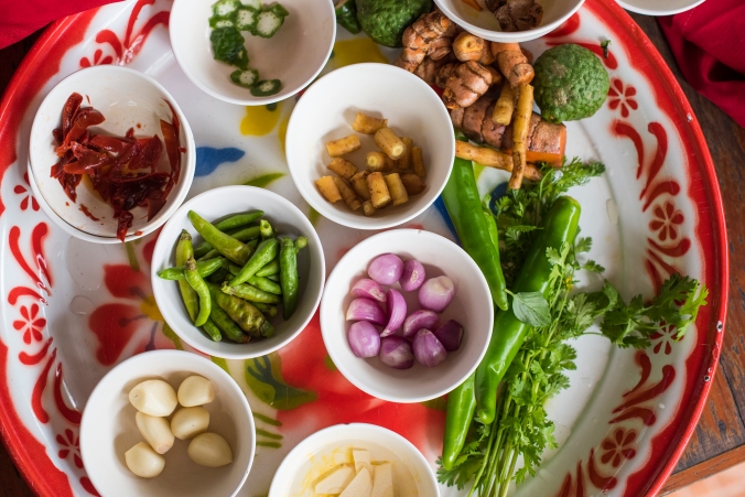 Thai ingredients bowls 01
